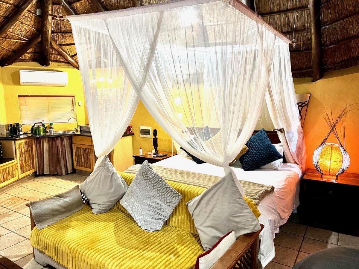 Manzini Chalets Marloth Park Eksteriør bilde